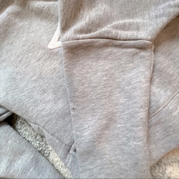 Size Small Bundle🎈7 Pieces- Nike, Umbro, Champion athletic wear - Picture 5 of 11